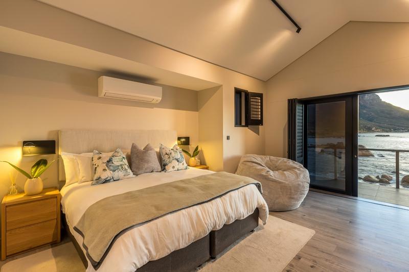 To Let 5 Bedroom Property for Rent in Camps Bay Western Cape